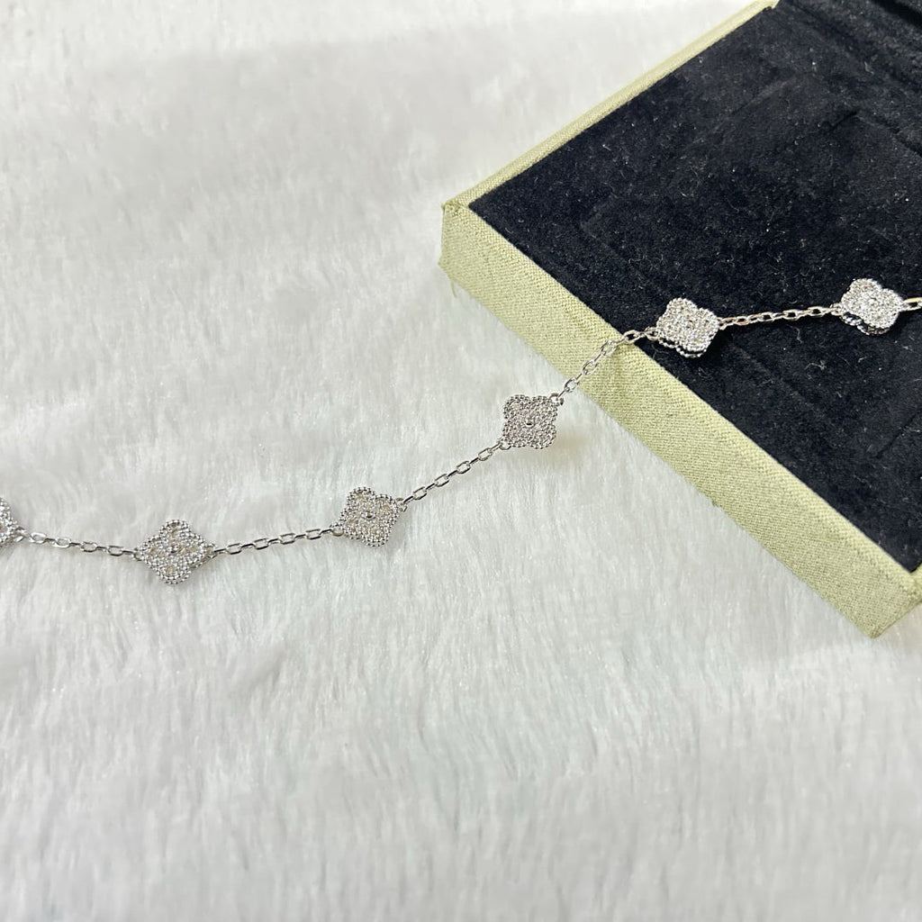 [⭐JeweliWhal]CLOVER 6 MOTIF DIAMOND BRACELET