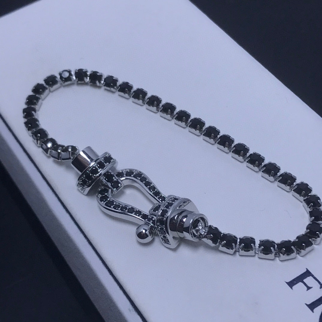 [⭐JeweliWhal]سوار تنس "فورس" كبير مرصّع بالكامل بالماس على شكل حدوة حصان