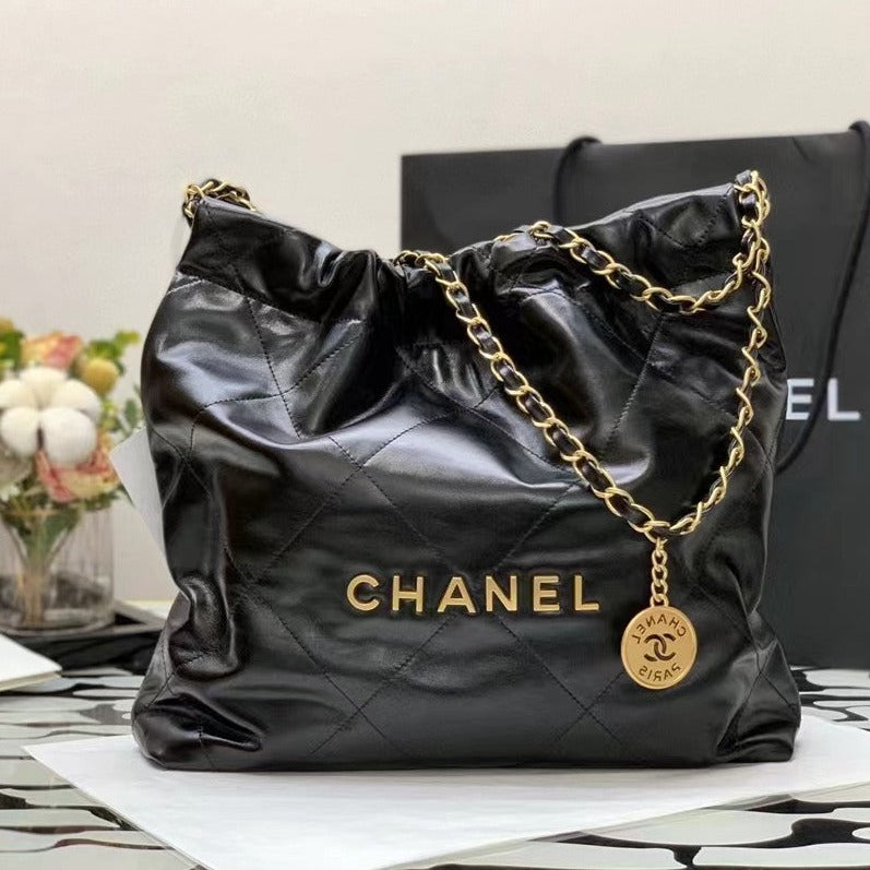 CC ホーボーバッグ 22 ブラック ラムスキン ゴールド金具