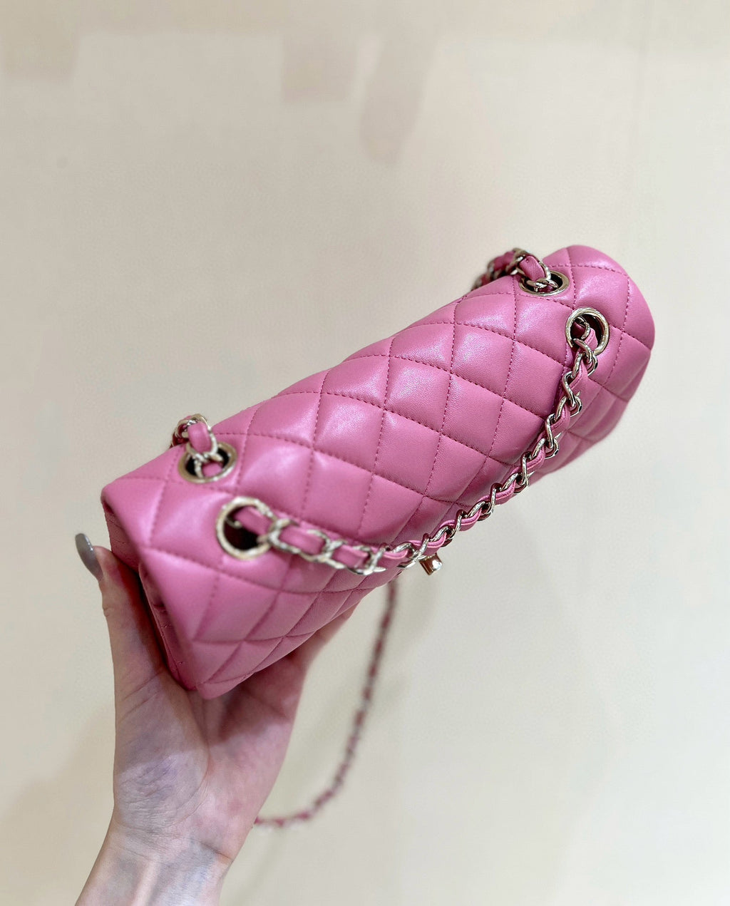 FLAP BAG 23CM GEM PINK LAMBSKIN GOLD HARDWARE