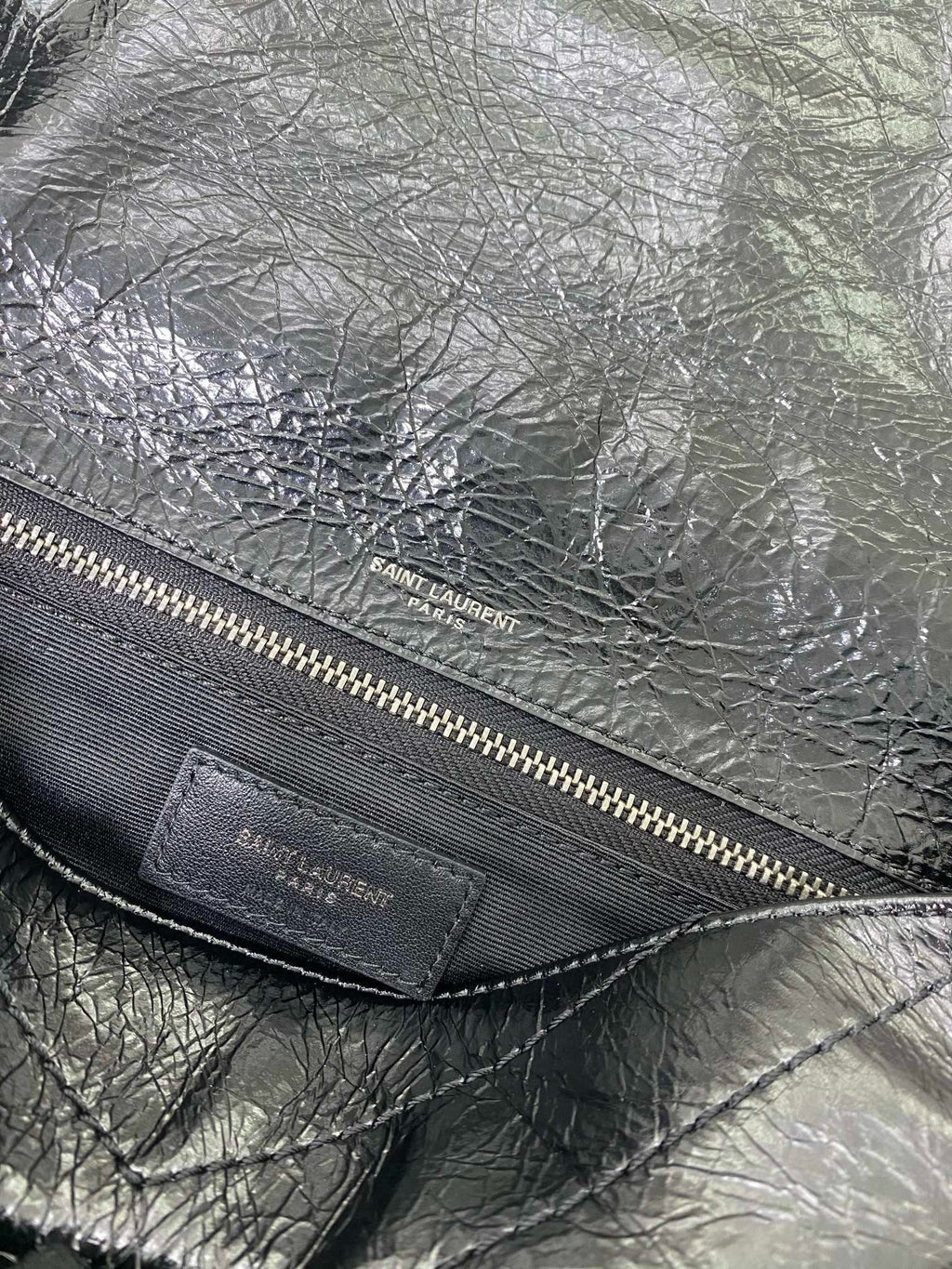 ミディアム ニキ 28インチ ブラック カーフスキン チェーンバッグ 高級