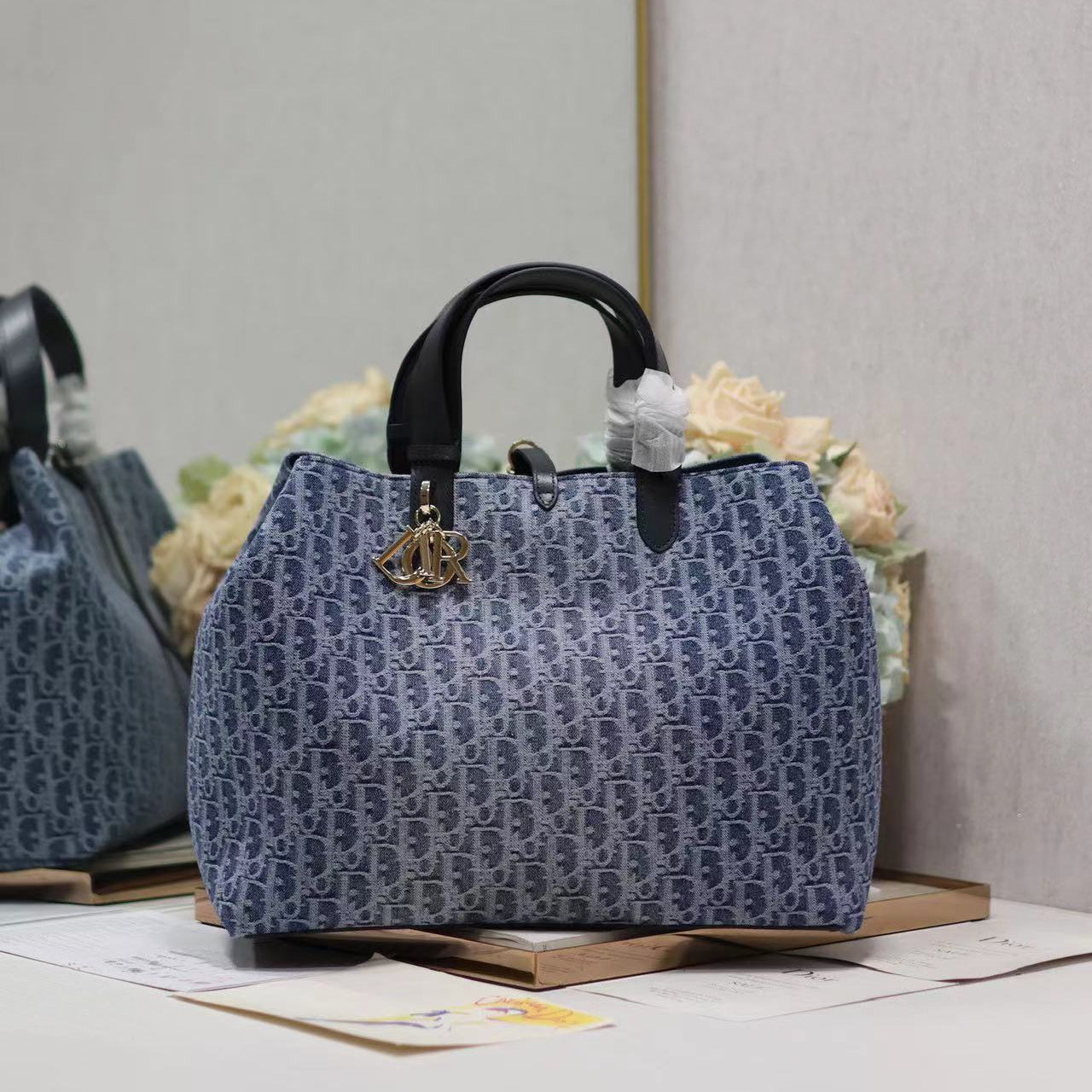 ラージトゥージュール 37 ブルーデニム オブリークジャカード