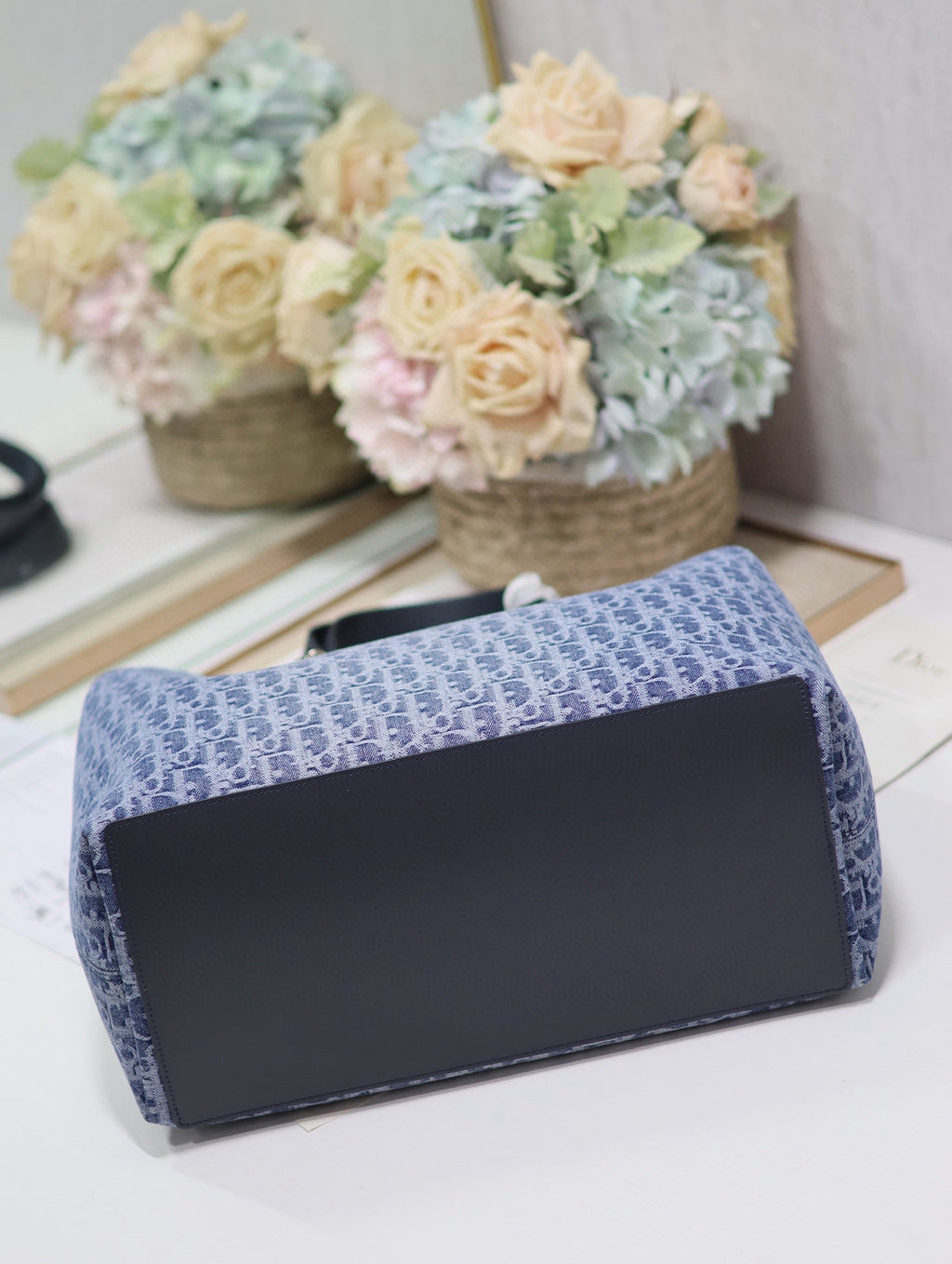 LARGE TOUJOURS 37 BLUE DENIM OBLIQUE JACQUARD