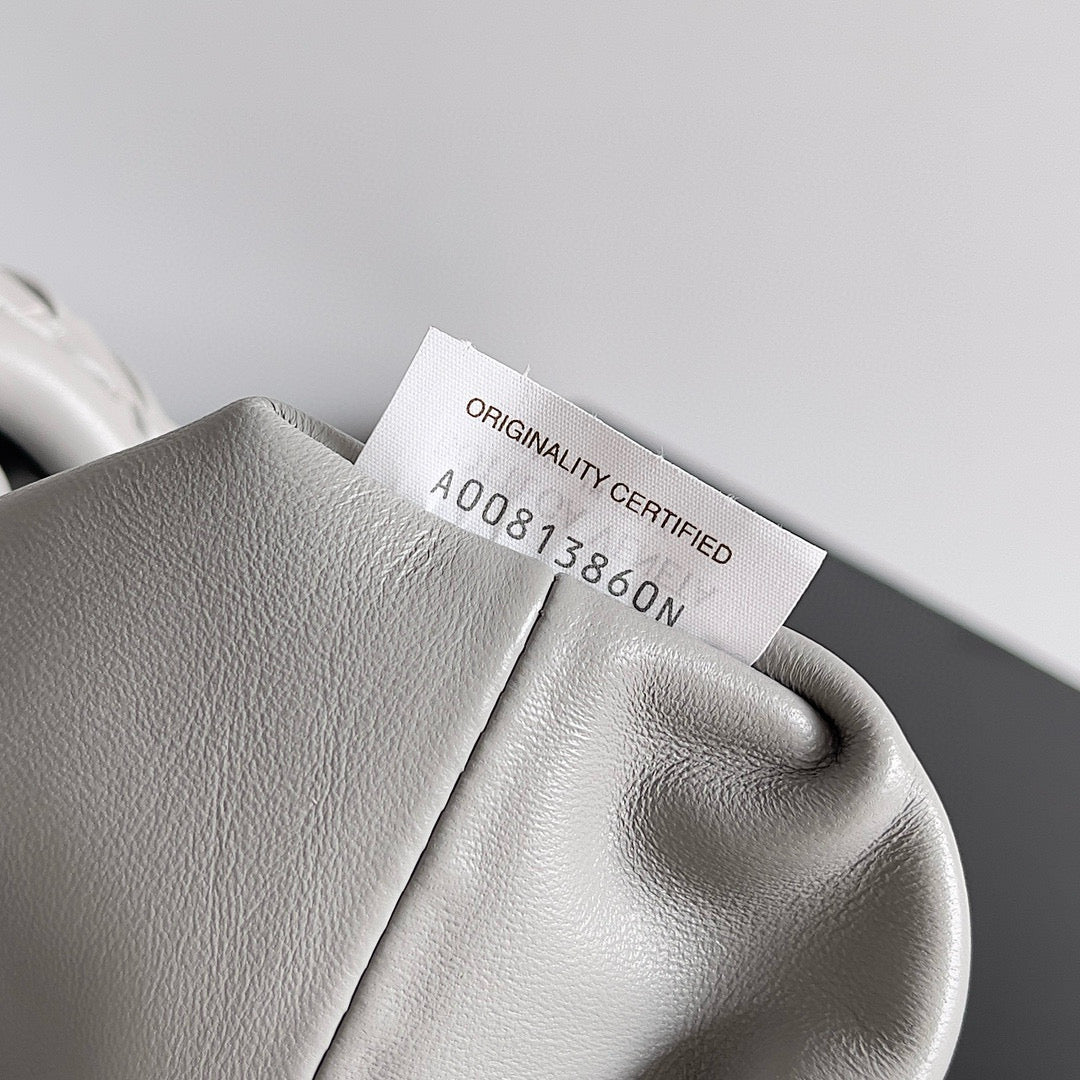 ティーン・ローレン 1980 チェーン付き 27 パールカーフスキン GHW