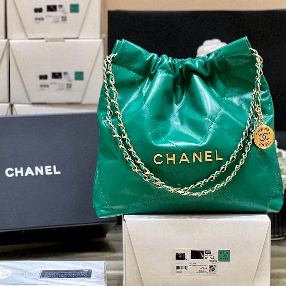 CC ホーボーバッグ 37 グリーン ラムスキン ゴールド金具