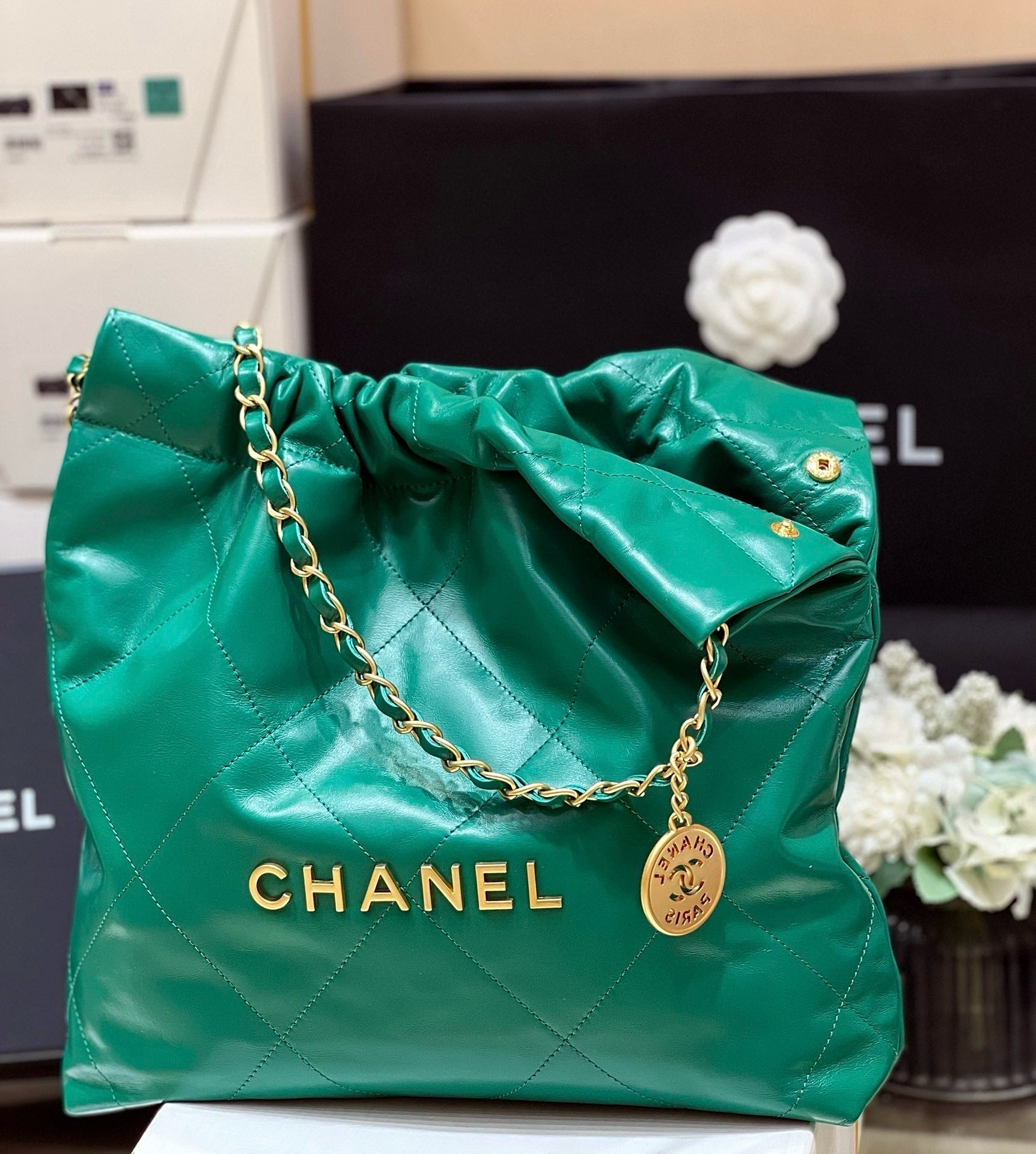 CC ホーボーバッグ 37 グリーン ラムスキン ゴールド金具