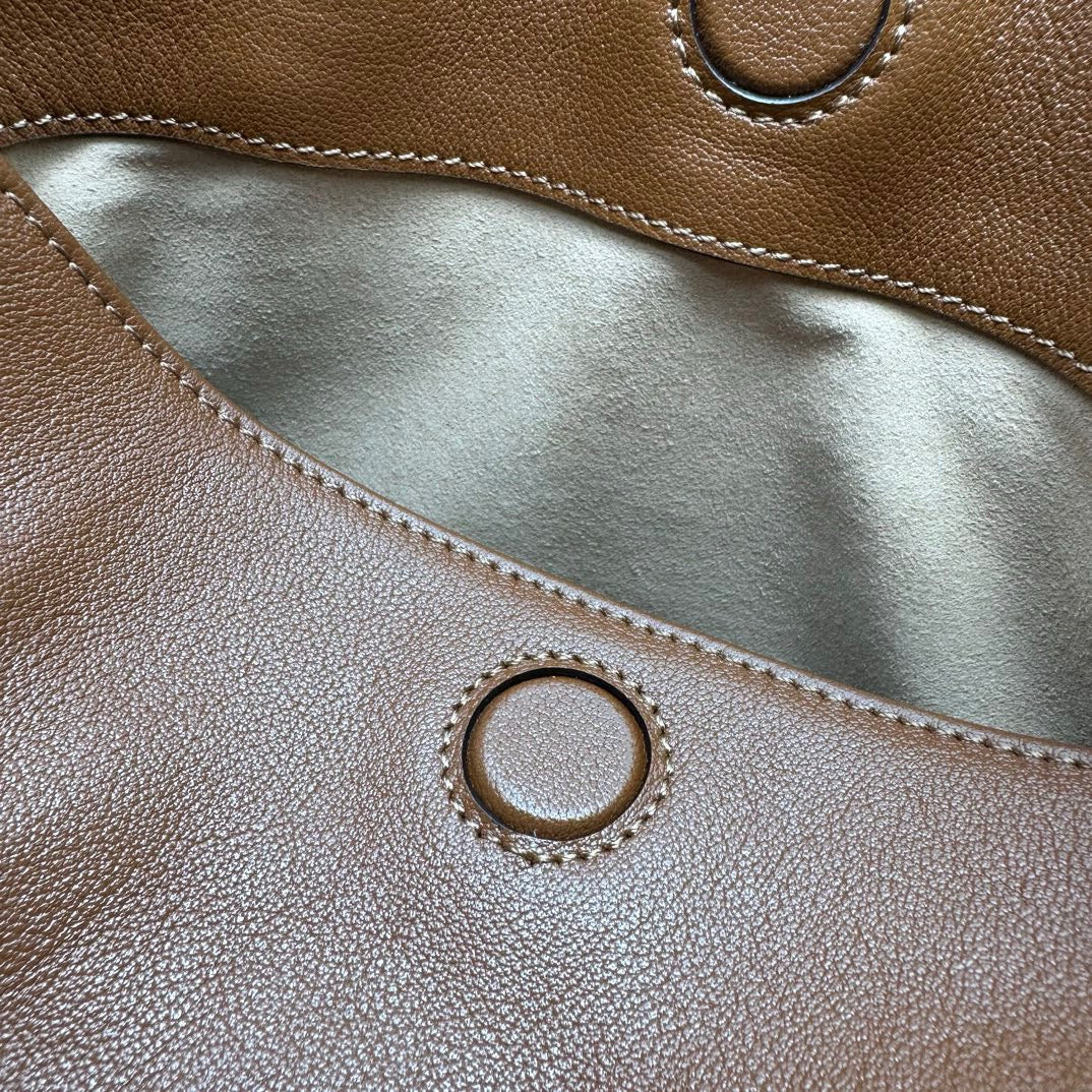 ダイアナ ミニバッグ 24インチ ウェブ付き ワインレッド ラッカー カーフスキン バンブーハンドル