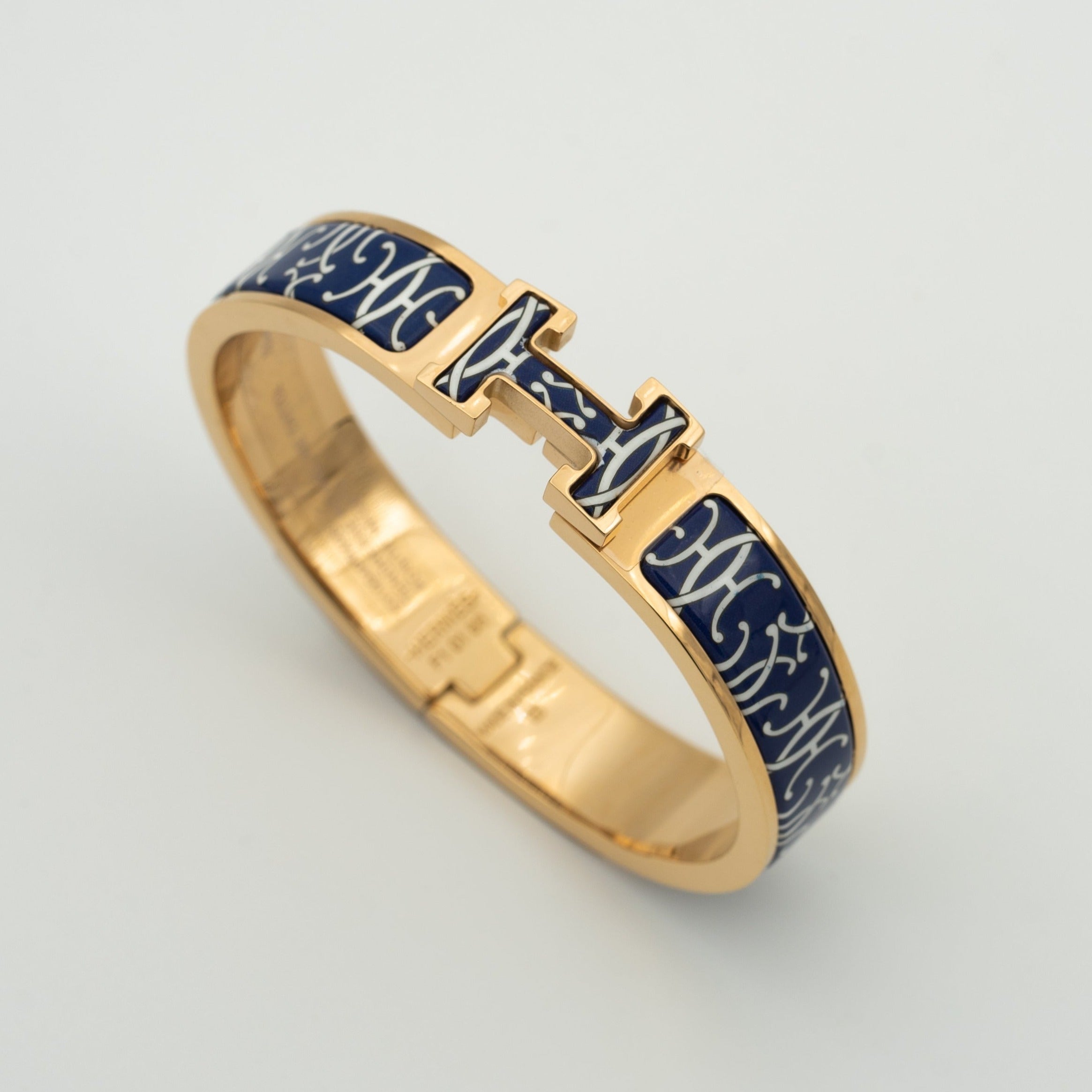 [⭐JeweliWhal]H BRACELET BLACK MULTICOLOR