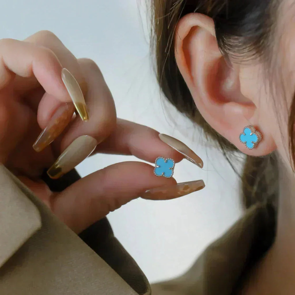 [⭐JeweliWhal]クローバー ミニ 9.5mm オニキス スタッドピアス シルバー