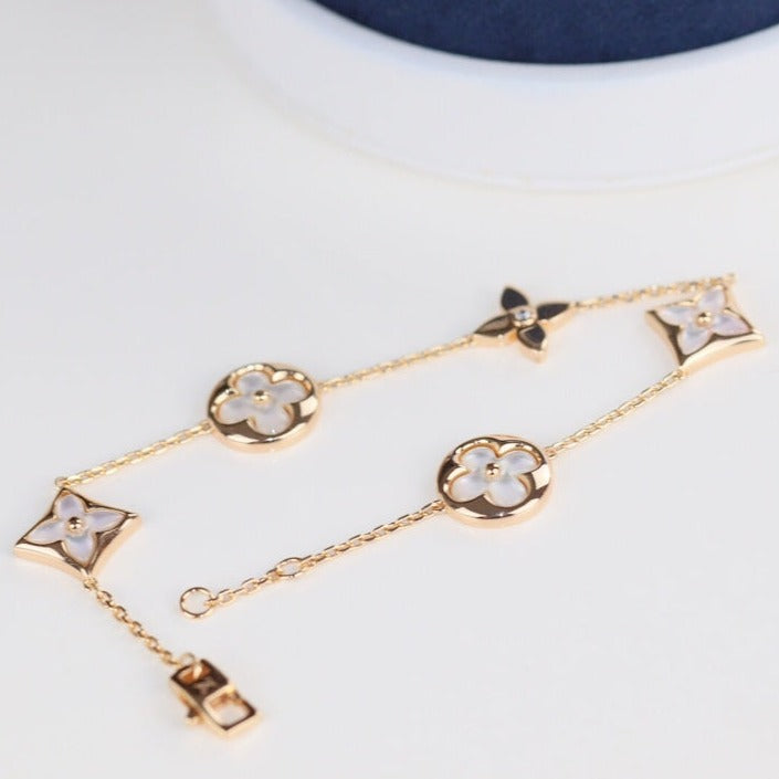 [⭐JeweliWhal]LEAF CLOVER BRACELET