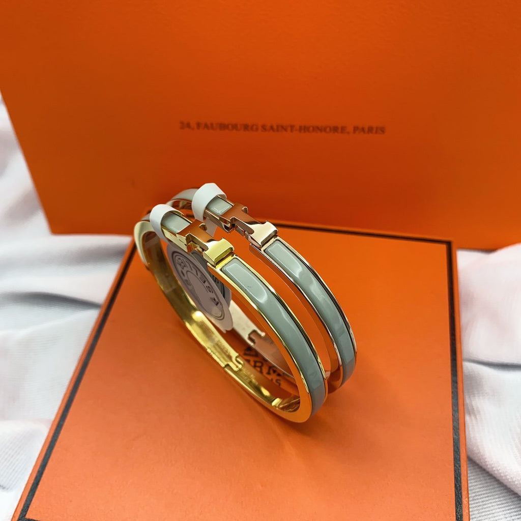 [⭐JeweliWhal]CLASSIC HM CLIC GREEN 8MM ENAMEL BRACELET