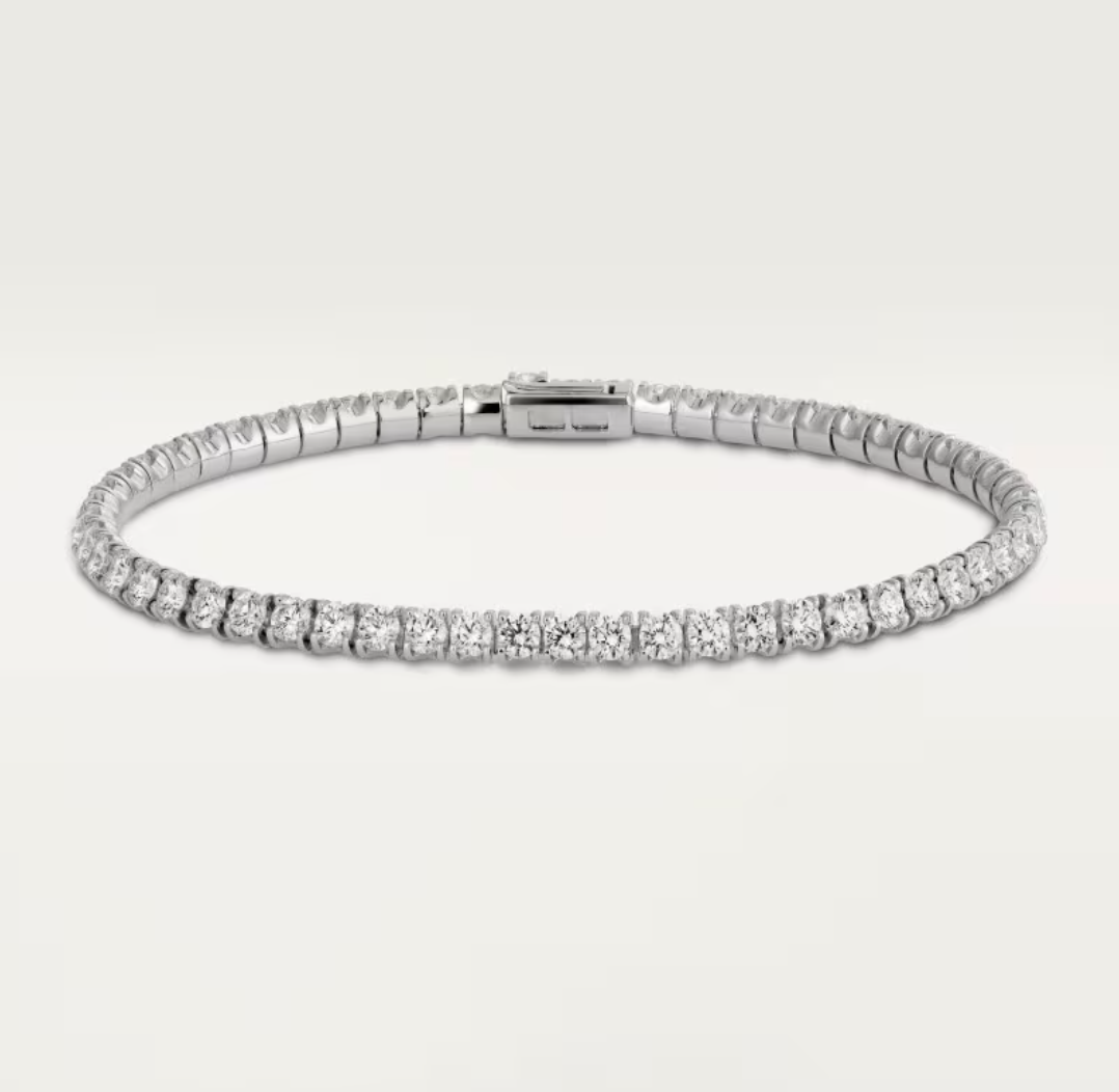 [⭐JeweliWhal]  CLASSIC BASEBALL BRACELAT, 52 DIAMOND