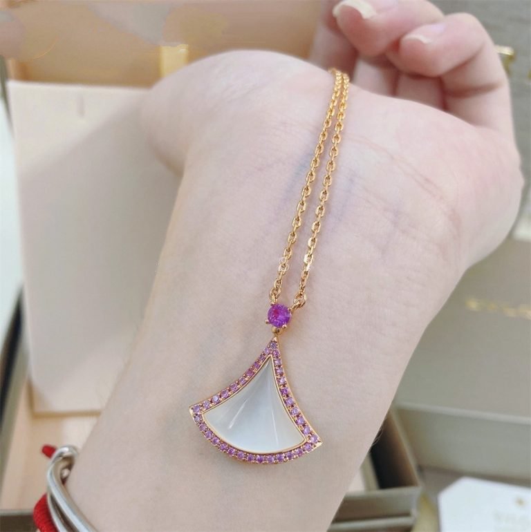 [⭐JeweliWhal]DREAM NECKLACE MOP DIAMOND PINK