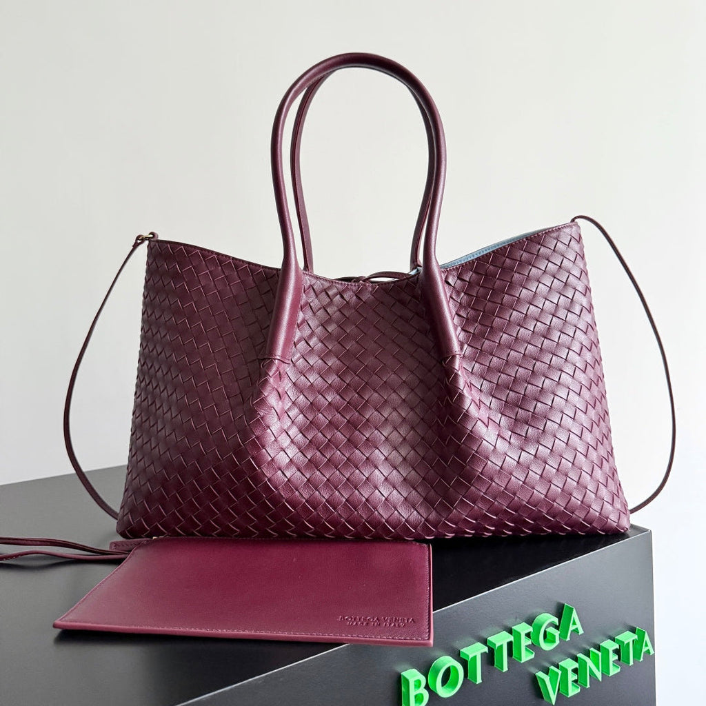 PINACOTECA REVERSIBLE TOTE BAG 43 IN MADDER BROWN LAMBSKIN AND LIGHT BLUE SUEDE