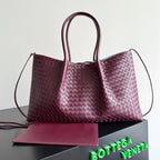 PINACOTECA REVERSIBLE TOTE BAG 43 IN MADDER BROWN LAMBSKIN AND LIGHT BLUE SUEDE