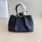 SMALL PINACOTECA TOTE BAG 25 IN BLACK CALFSKIN