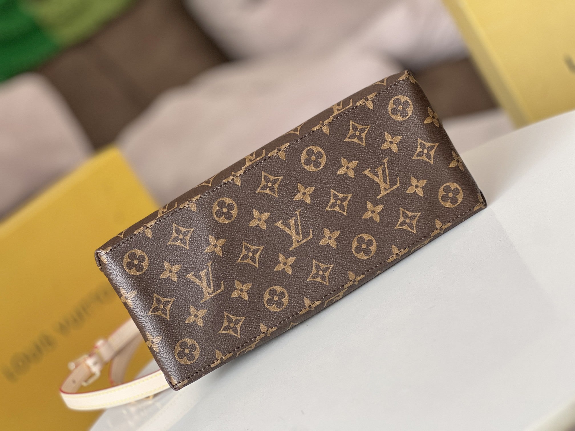 LV 25S プチ パレ 29 ブラウンモノグラムキャンバスとカーフスキン、ゴールド金具