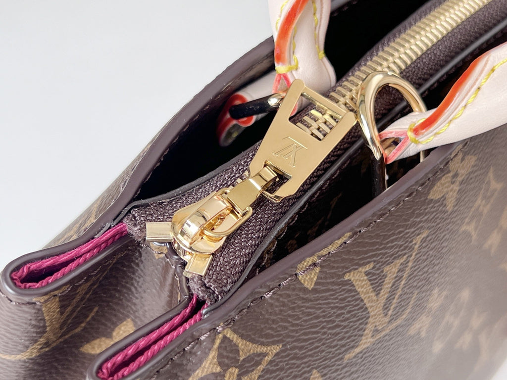 LV 25S PETIT PALAIS 29 IN BROWN MONOGRAM CANVAS AND CALFSKIN GOLD HARDWARE