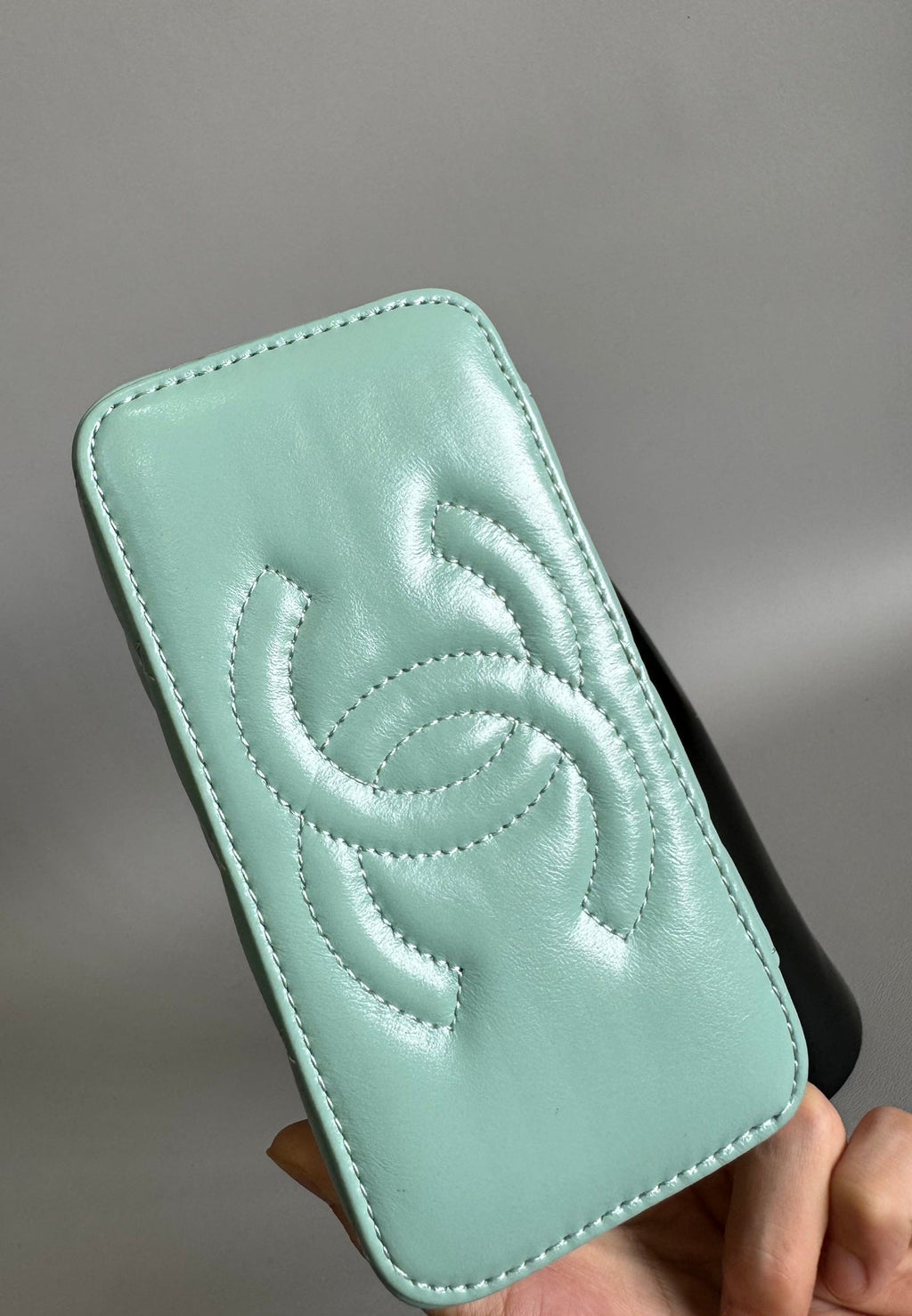 CC バニティケース パール 17cm アクアブルー ラムスキン ゴールド金具