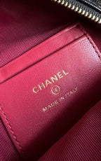 CC ミニ 18 バックパック ブラック キャビア ライトゴールド ハードウェア