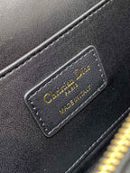 フラップバッグ 18 ブラック キルティング オールオーバー カーフスキン