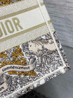 カラフルキャンバス製 MEIDUM 36 ブックトート 226304