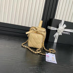 ミディアムカメラバッグ 23インチ ベージュイエロー ラムスキン ゴールド金具