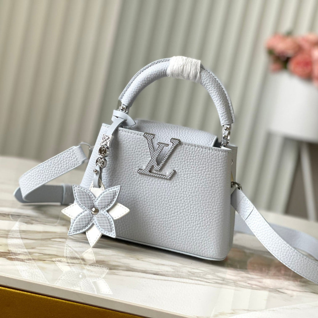 カプシーヌ ミニ 21インチ クロームグレー トリヨンシルバーハードウェア