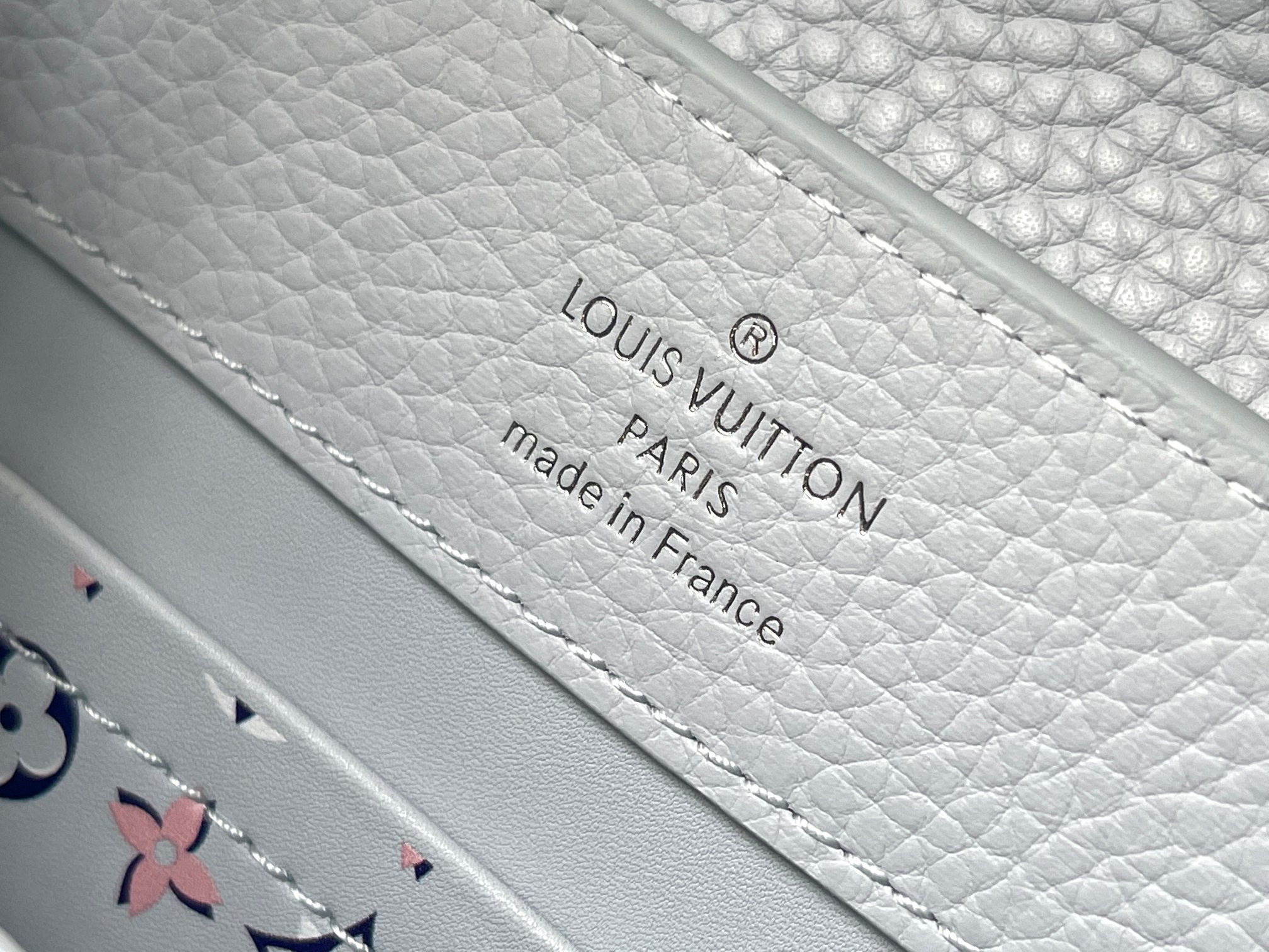 カプシーヌ ミニ 21インチ クロームグレー トリヨンシルバーハードウェア