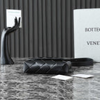 BOTTEGA VENETA 25S DIAGO 22 IN BLACK CALFSKIN PATENT SILVER HARDWARE