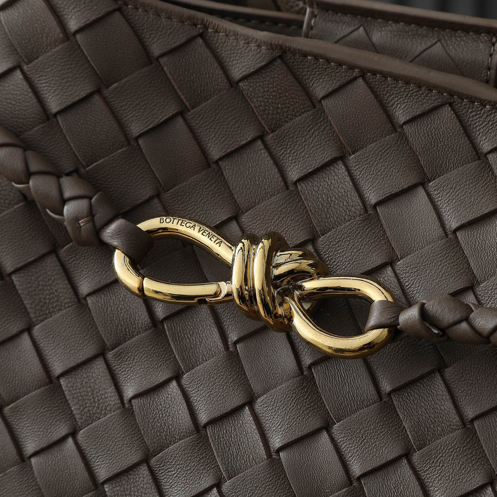 ボッテガ・ヴェネタ 25S ラージ アンディアモ 42 ダークブラウン カーフスキン ゴールド金具