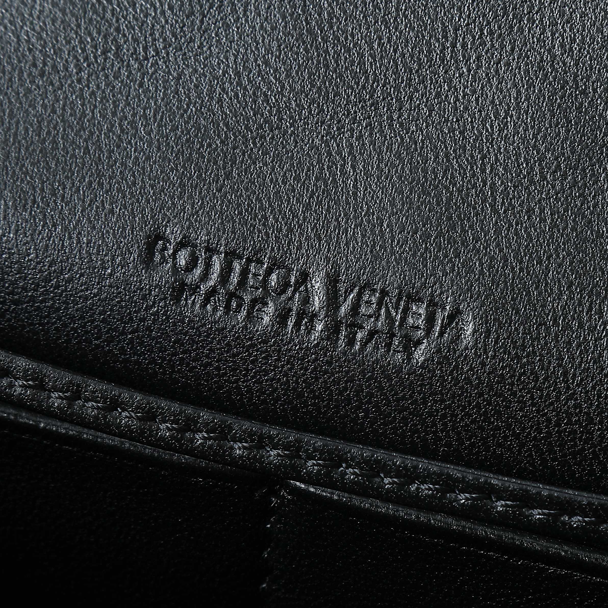 ボッテガ・ヴェネタ 25S アンディアモ ポーチ 19 ブラック カーフスキン ゴールド金具