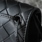 ボッテガ・ヴェネタ 25S アンディアモ ポーチ 19 ブラック カーフスキン ゴールド金具