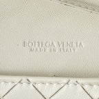 BOTTEGA VENETA 25S ANDIAMO POUCH 19 IN IVORY CALFSKIN GOLD HARDWARE