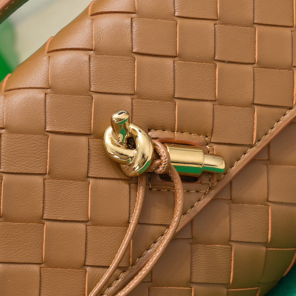 BV ロング クラッチ アンディアモ 31 タン レザー Ghw 