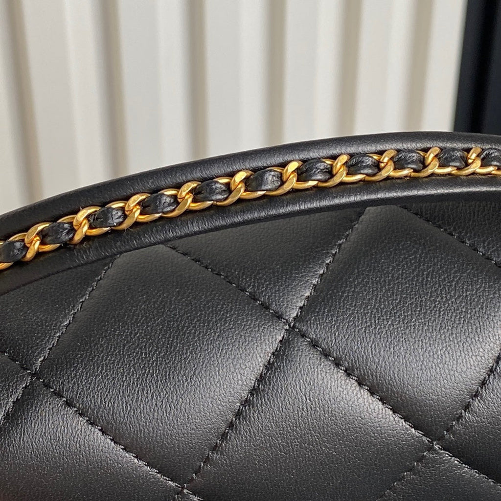 25セント フラップバッグ 18インチ ブラック スムースラムスキン ゴールド金具