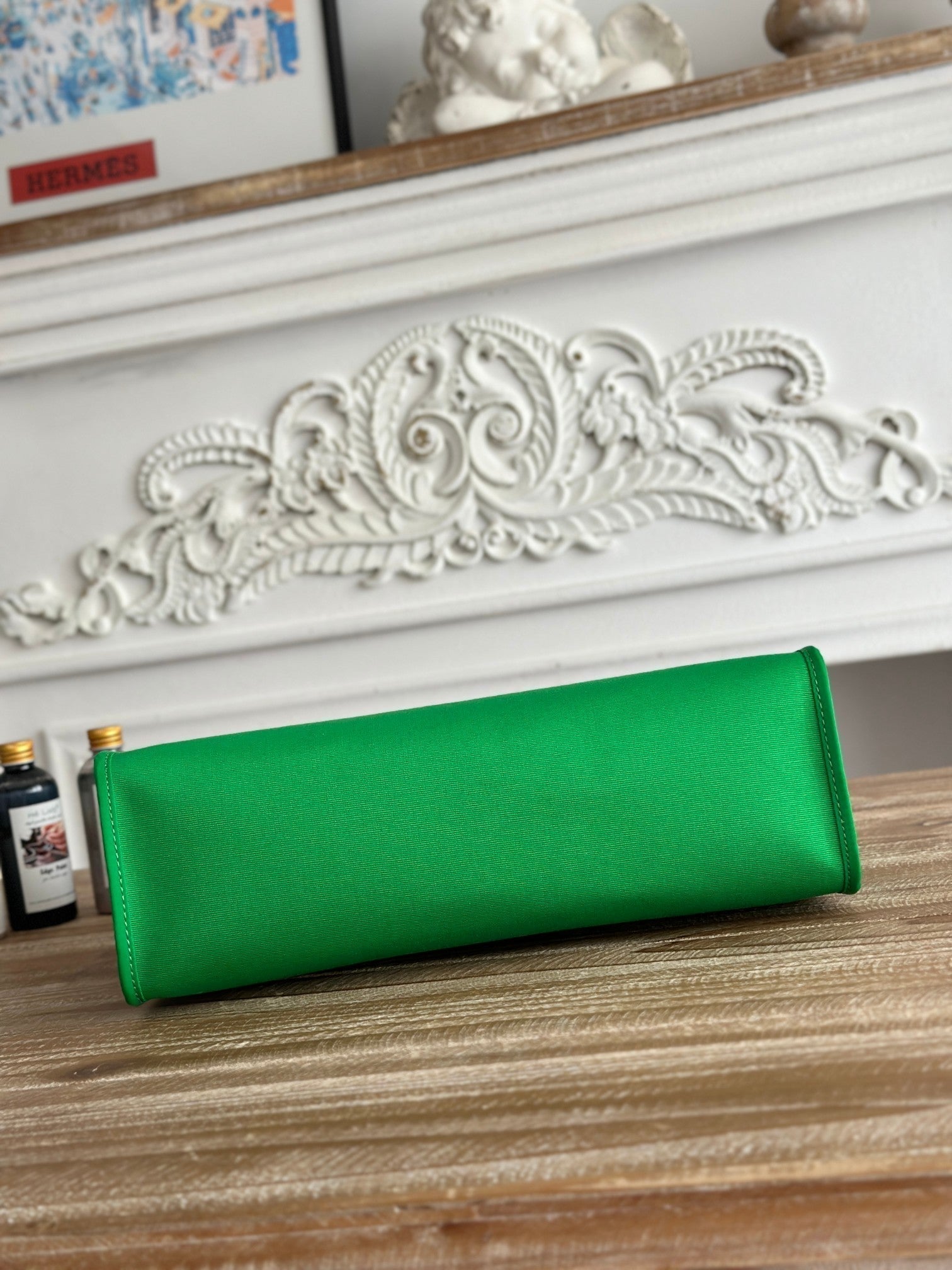 ジップ キャビン 31 バッグ（エメラルドグリーン キャンバスとブラック カーフスキン）