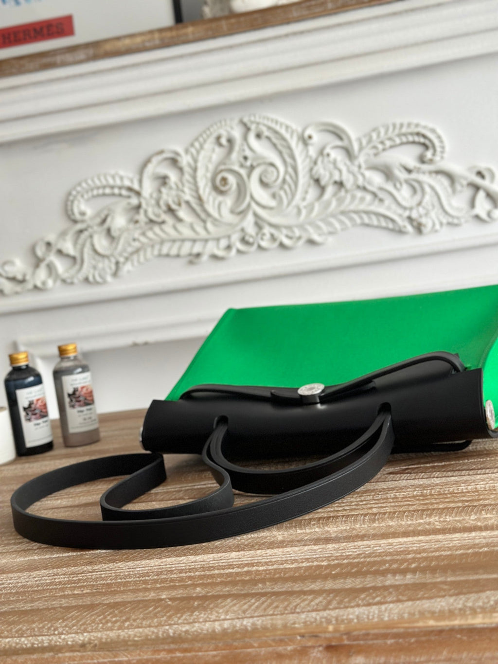 ジップ キャビン 31 バッグ（エメラルドグリーン キャンバスとブラック カーフスキン）