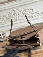 ジップ キャビン 31 バッグ（チョコレートブラウン キャンバス＆ブラック カーフスキン）