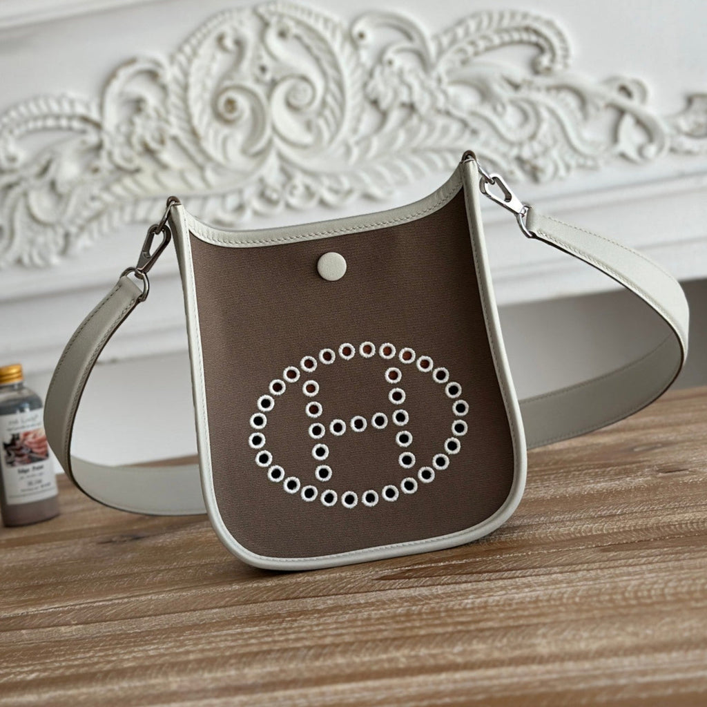 MINI NEO 17 EVELYNE BAG IN WENGE BROWN CANVAS AND WHITE CALFSKIN
