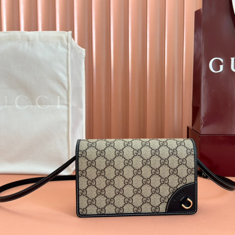 エンブレム ウォレット GGモノグラム 20 ダークブラウン＆ブラック カーフスキン