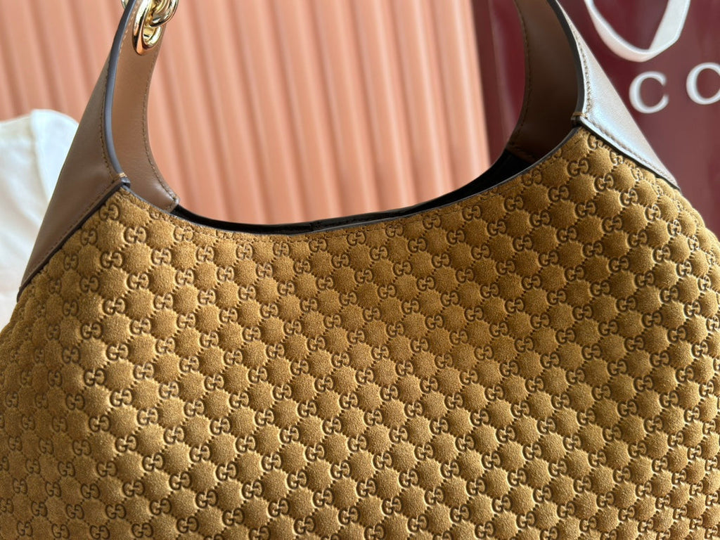 ミディアムB ショルダーバッグ 42インチ ブラウン GGスエード