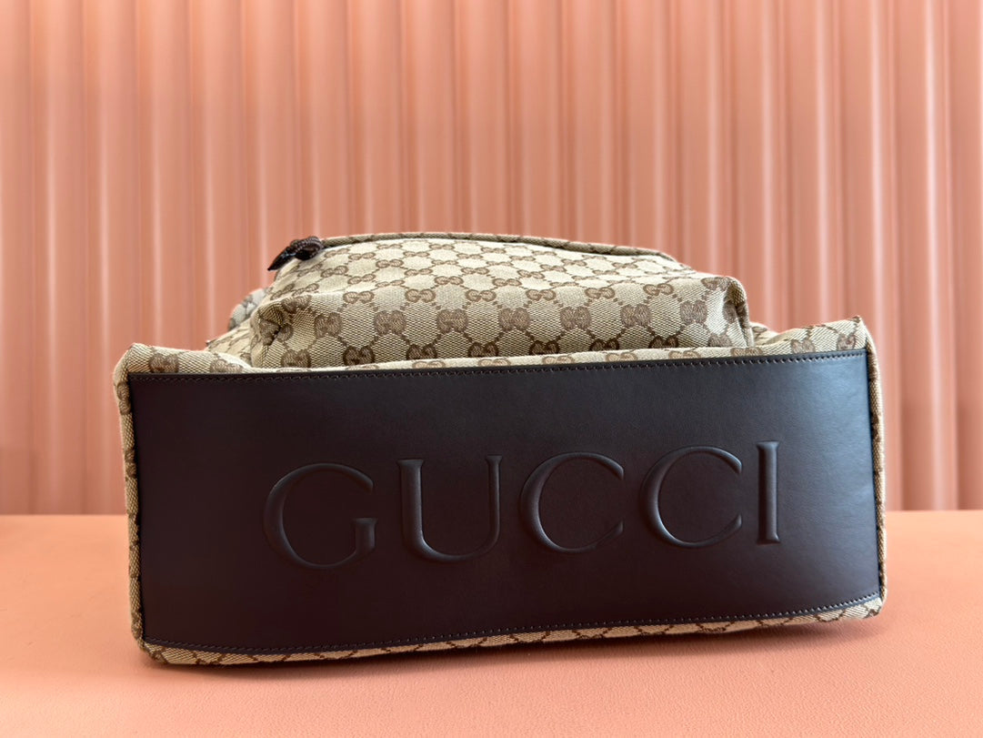 ミディアム バックパック 42 ベージュ＆ダークブラウン GG キャンバス