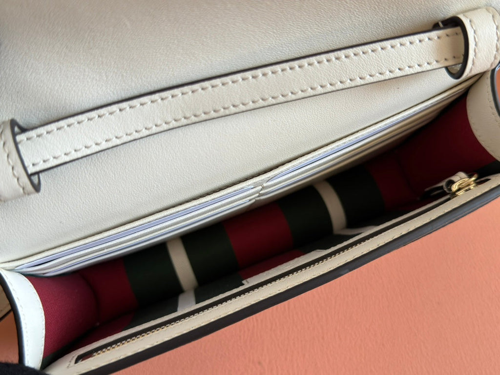 エンブレム ウォレット GGモノグラム 20 ベージュ＆ホワイト スムースカーフスキン