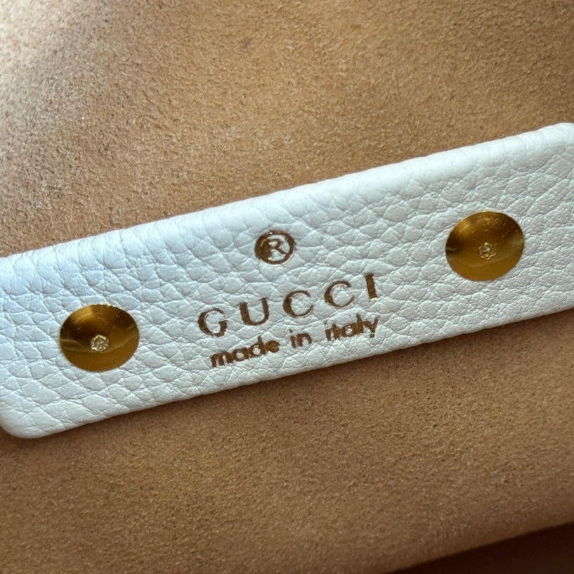 MEDIUM SOFTBIT MAXI SHOULDER BAG 27.5 IN OFF WHITE GRAINY LAMBSKIN