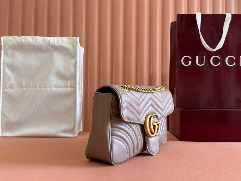 マーモント ショルダーバッグ 31 ベージュカーフスキン ゴールドチェーン