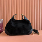 ミディアムB ショルダーバッグ 42インチ ブラック GGスエード