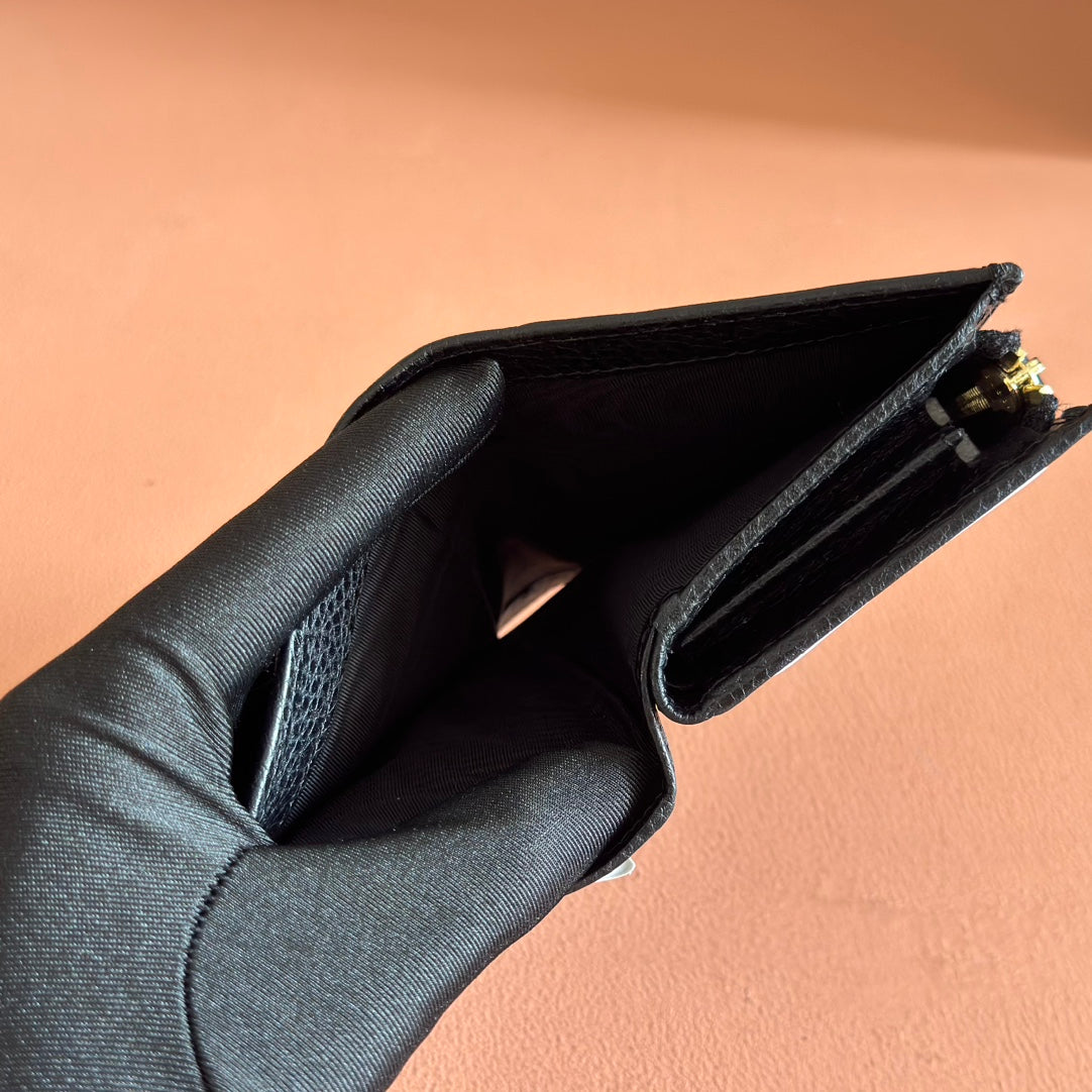 GGマーモント スモールウォレット 11 ブラック カーフスキン