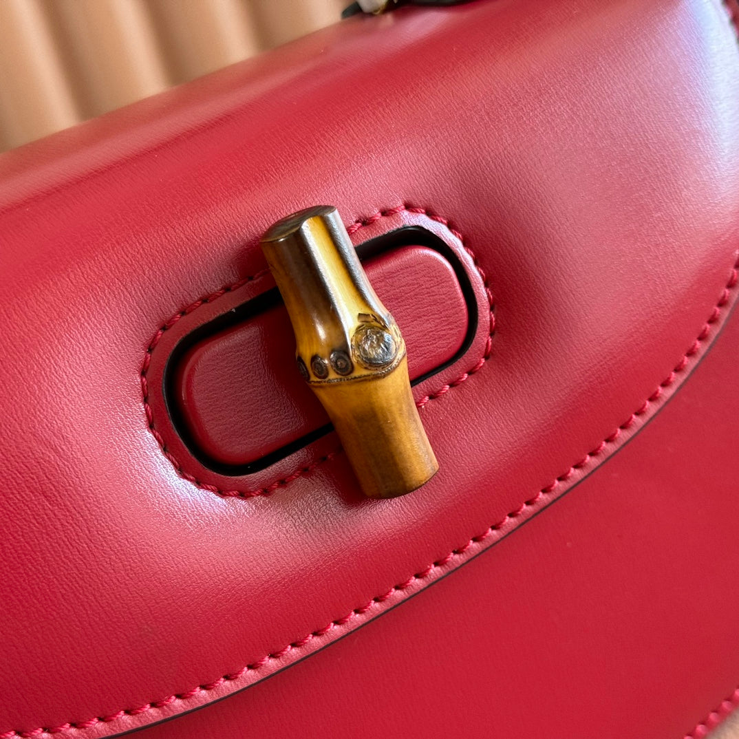 GUCCI BAMBOO MINI BAG 21 RED IN CALFSKIN