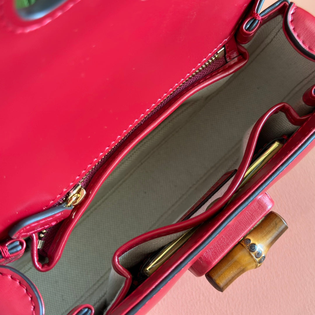 GUCCI BAMBOO MINI BAG 21 RED IN CALFSKIN